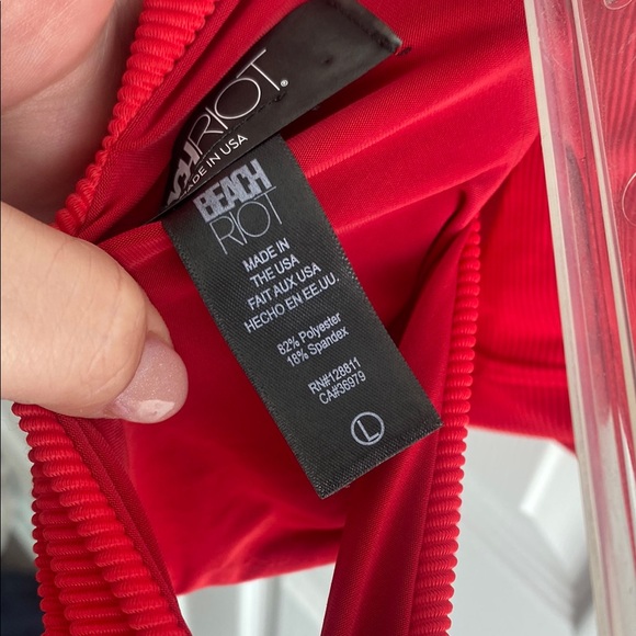 Red Bikini Set - Picture 6 of 6